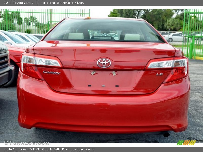 Barcelona Red Metallic / Ivory 2013 Toyota Camry LE