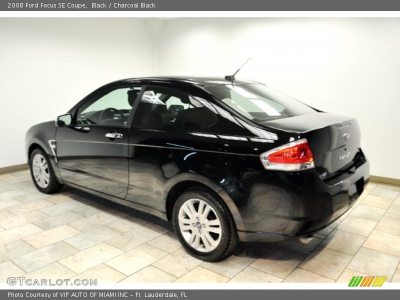Black / Charcoal Black 2008 Ford Focus SE Coupe