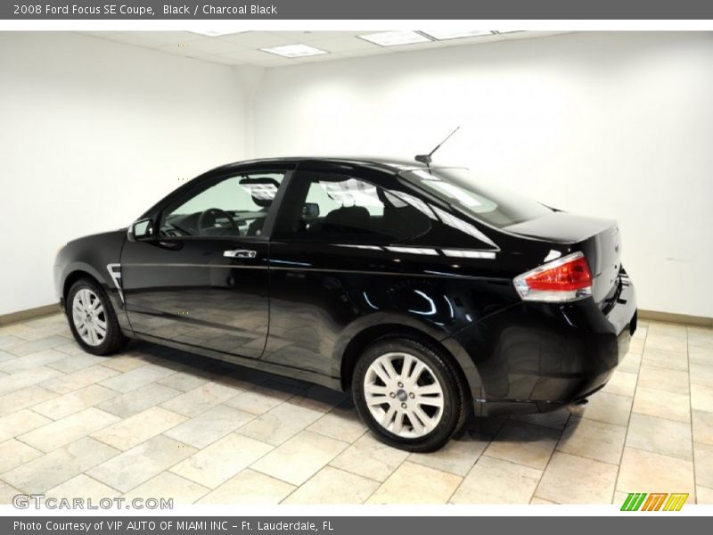 Black / Charcoal Black 2008 Ford Focus SE Coupe