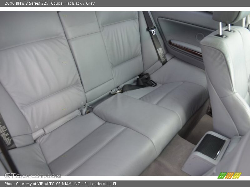 Jet Black / Grey 2006 BMW 3 Series 325i Coupe
