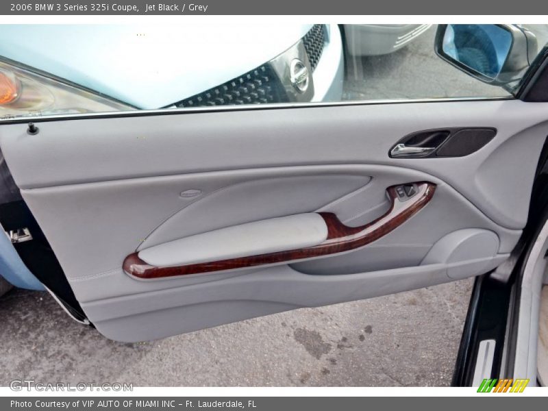 Jet Black / Grey 2006 BMW 3 Series 325i Coupe
