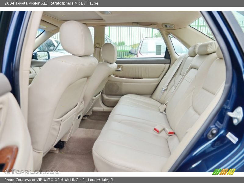Stratosphere Mica / Taupe 2004 Toyota Avalon XLS