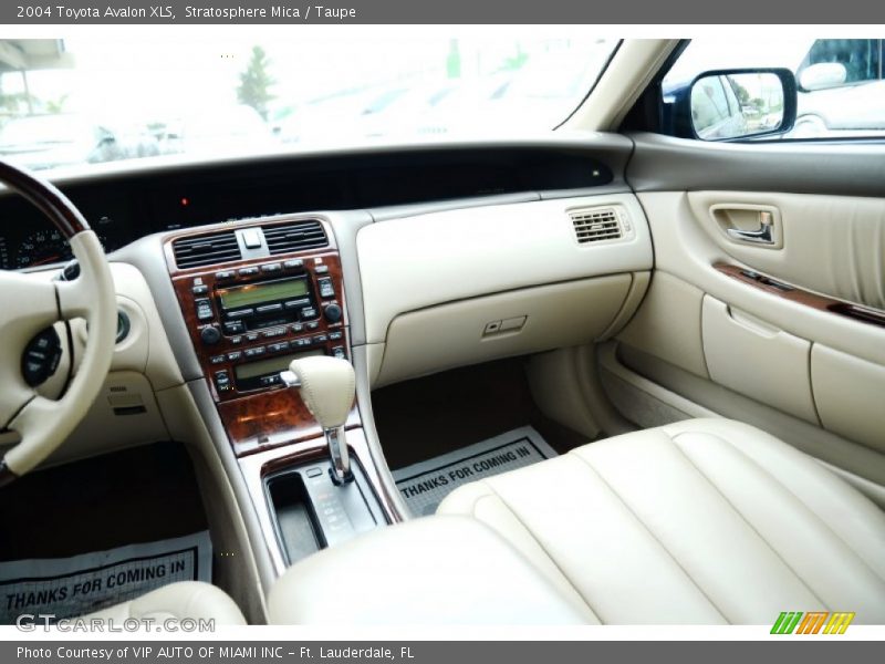 Stratosphere Mica / Taupe 2004 Toyota Avalon XLS