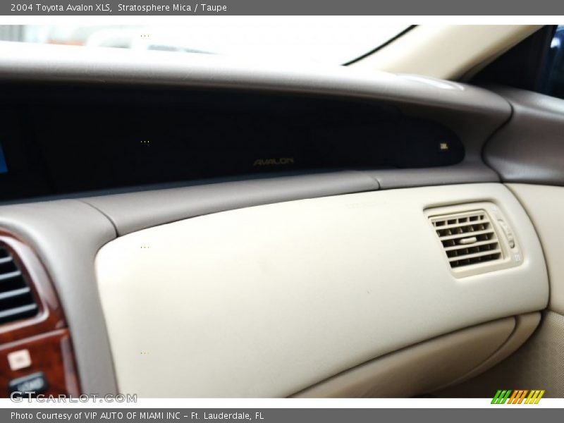 Stratosphere Mica / Taupe 2004 Toyota Avalon XLS