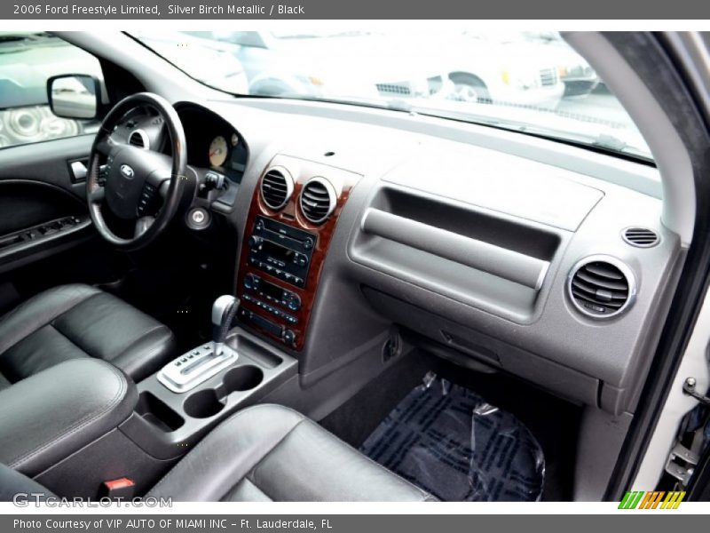 Silver Birch Metallic / Black 2006 Ford Freestyle Limited
