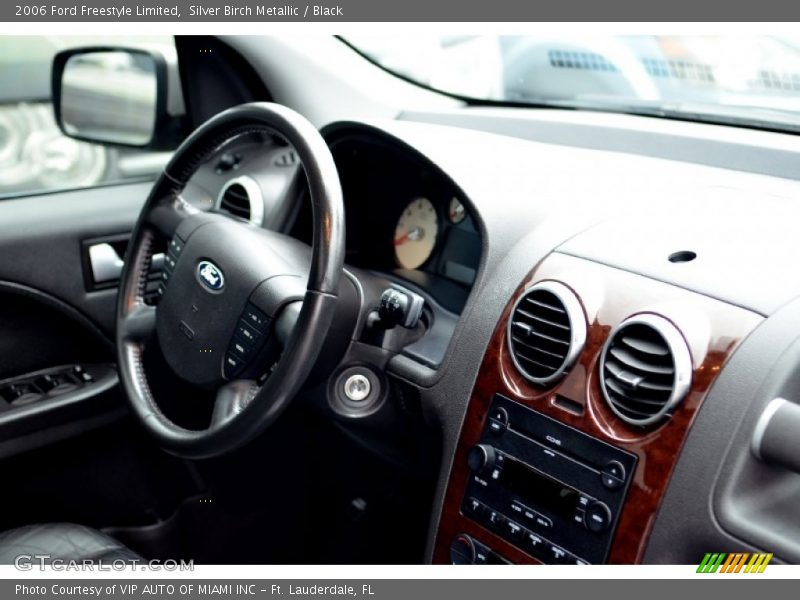 Silver Birch Metallic / Black 2006 Ford Freestyle Limited