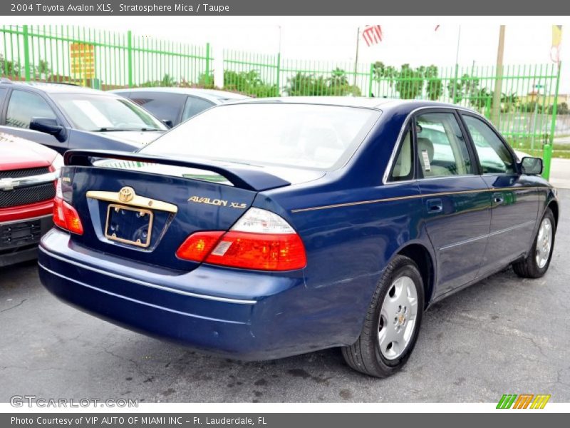 Stratosphere Mica / Taupe 2004 Toyota Avalon XLS