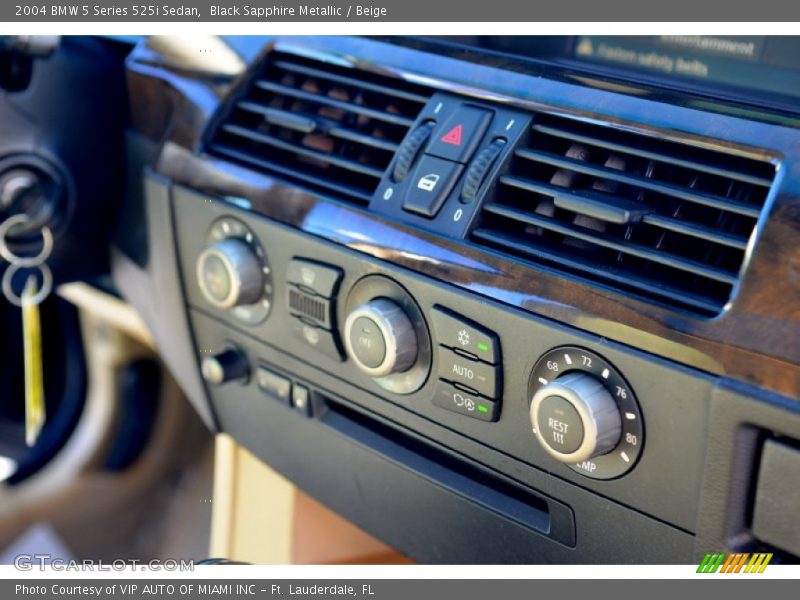 Controls of 2004 5 Series 525i Sedan