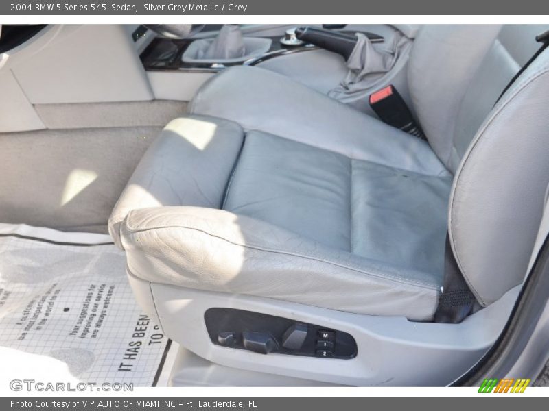 Silver Grey Metallic / Grey 2004 BMW 5 Series 545i Sedan