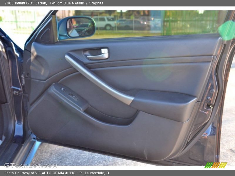 Twilight Blue Metallic / Graphite 2003 Infiniti G 35 Sedan
