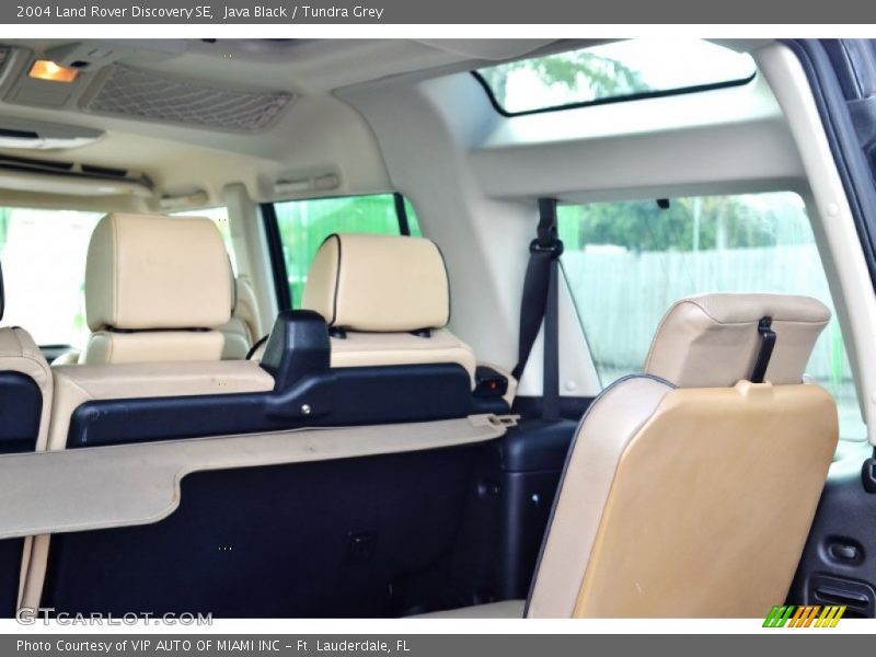 Java Black / Tundra Grey 2004 Land Rover Discovery SE