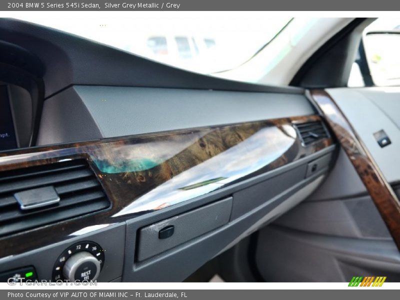 Silver Grey Metallic / Grey 2004 BMW 5 Series 545i Sedan