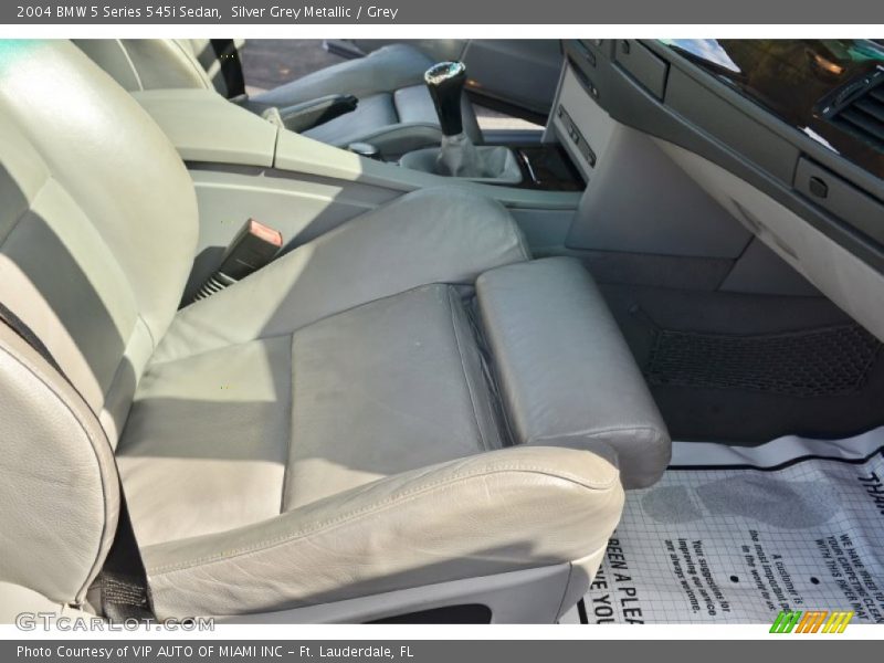 Silver Grey Metallic / Grey 2004 BMW 5 Series 545i Sedan