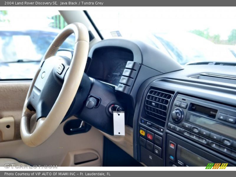 Java Black / Tundra Grey 2004 Land Rover Discovery SE