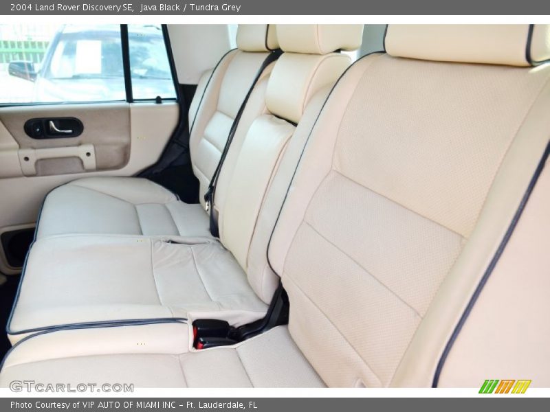 Java Black / Tundra Grey 2004 Land Rover Discovery SE