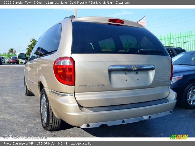 Linen Gold Metallic / Dark Khaki/Light Graystone 2006 Chrysler Town & Country Limited