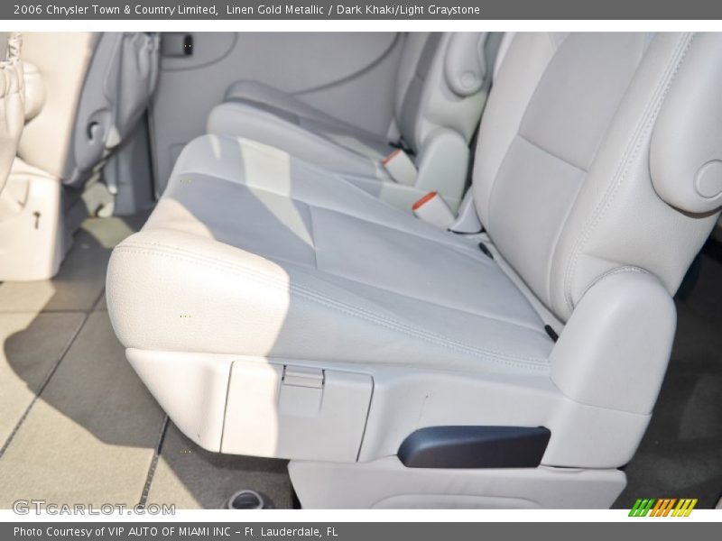 Linen Gold Metallic / Dark Khaki/Light Graystone 2006 Chrysler Town & Country Limited