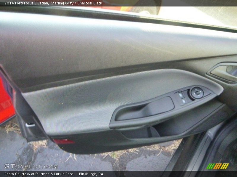 Sterling Gray / Charcoal Black 2014 Ford Focus S Sedan