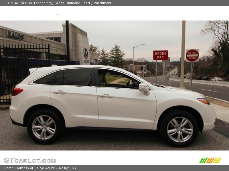 White Diamond Pearl / Parchment 2015 Acura RDX Technology