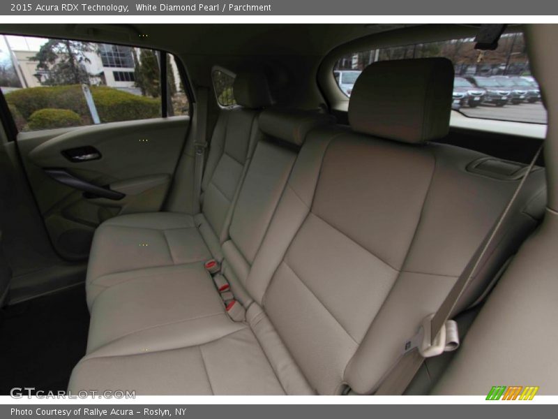 White Diamond Pearl / Parchment 2015 Acura RDX Technology