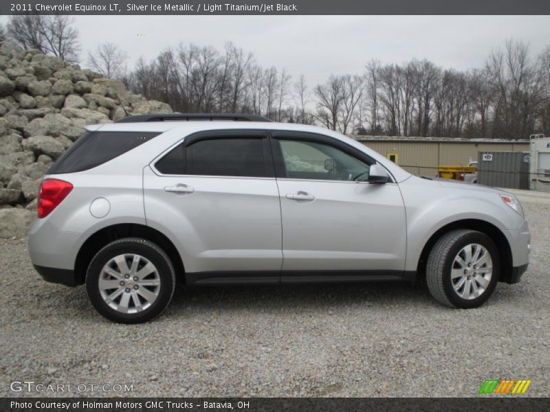 Silver Ice Metallic / Light Titanium/Jet Black 2011 Chevrolet Equinox LT