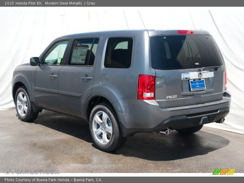 Modern Steel Metallic / Gray 2015 Honda Pilot EX