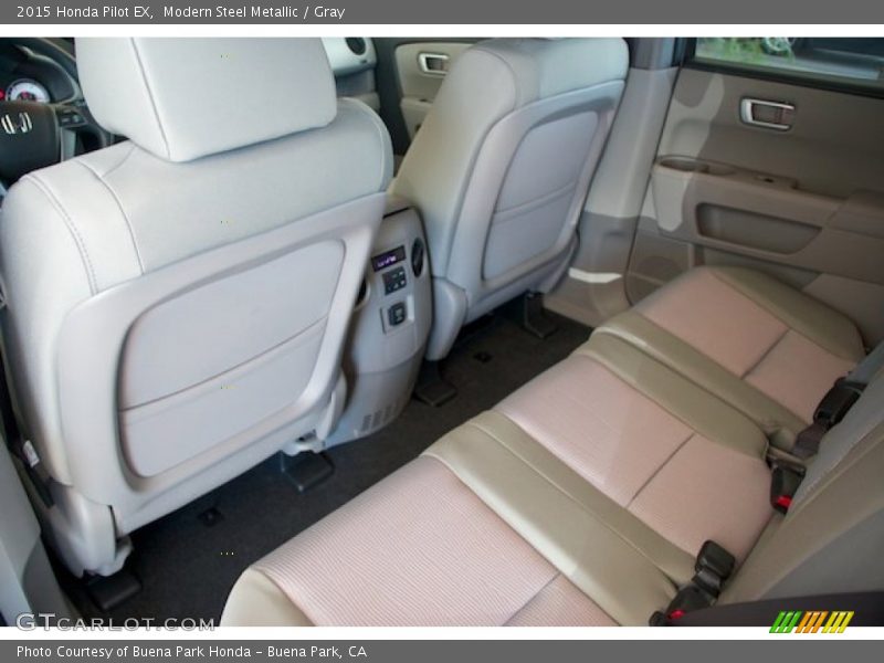 Modern Steel Metallic / Gray 2015 Honda Pilot EX