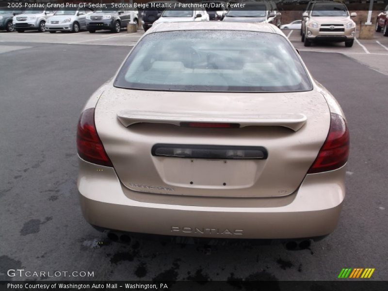 Sedona Beige Metallic / Parchment/Dark Pewter 2005 Pontiac Grand Prix GT Sedan