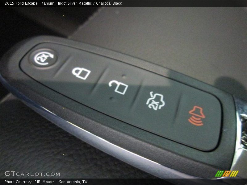 Ingot Silver Metallic / Charcoal Black 2015 Ford Escape Titanium