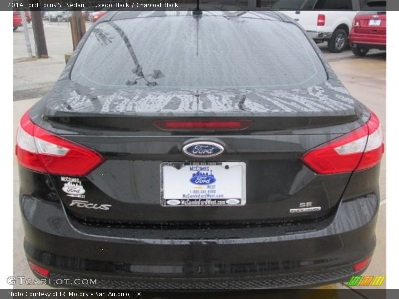 Tuxedo Black / Charcoal Black 2014 Ford Focus SE Sedan