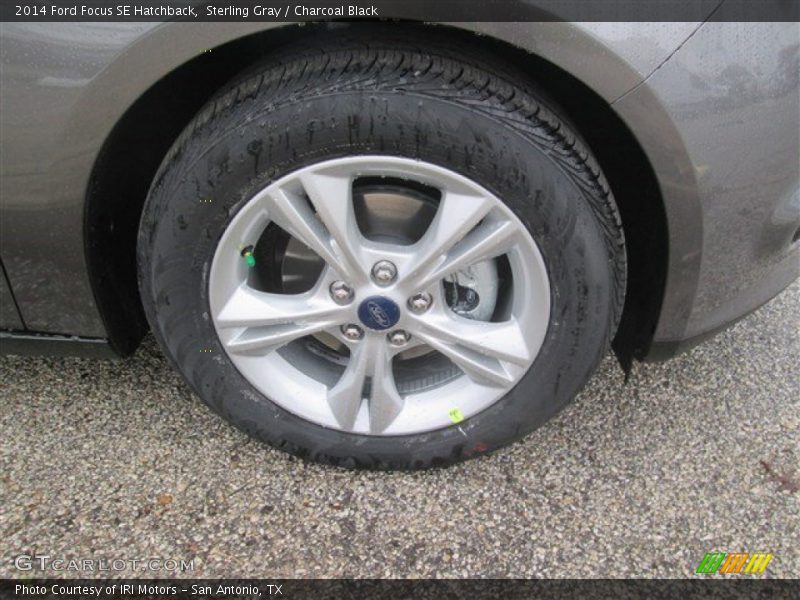 Sterling Gray / Charcoal Black 2014 Ford Focus SE Hatchback