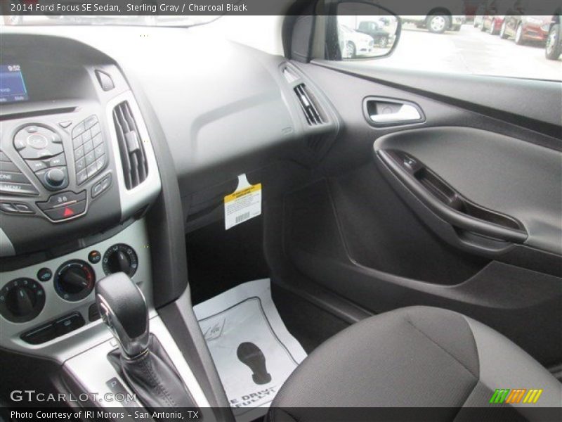 Sterling Gray / Charcoal Black 2014 Ford Focus SE Sedan