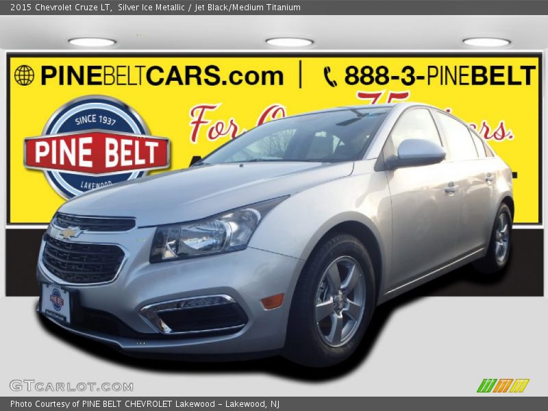 Silver Ice Metallic / Jet Black/Medium Titanium 2015 Chevrolet Cruze LT