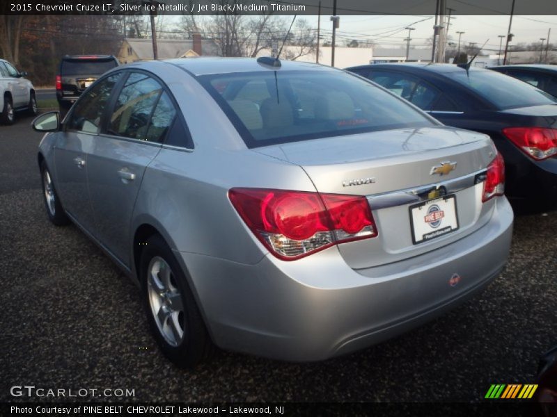 Silver Ice Metallic / Jet Black/Medium Titanium 2015 Chevrolet Cruze LT