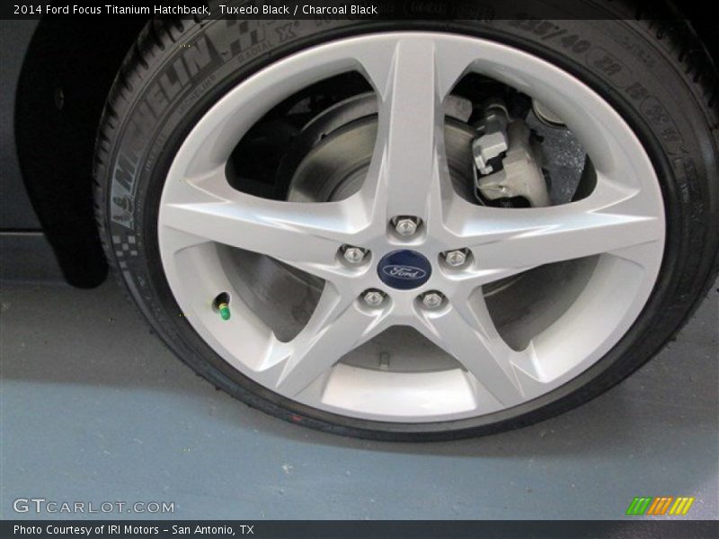 Tuxedo Black / Charcoal Black 2014 Ford Focus Titanium Hatchback