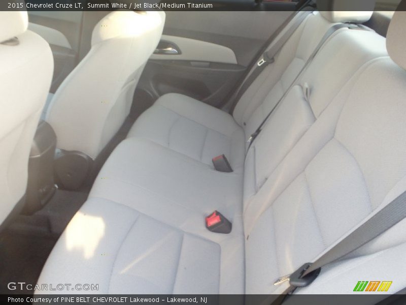 Summit White / Jet Black/Medium Titanium 2015 Chevrolet Cruze LT