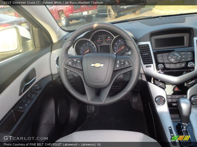 Summit White / Jet Black/Medium Titanium 2015 Chevrolet Cruze LT