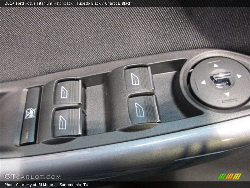 Tuxedo Black / Charcoal Black 2014 Ford Focus Titanium Hatchback