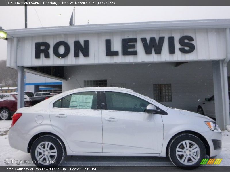 Silver Ice Metallic / Jet Black/Brick 2015 Chevrolet Sonic LT Sedan