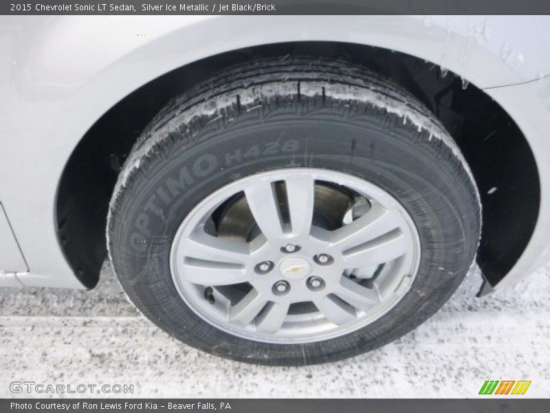 Silver Ice Metallic / Jet Black/Brick 2015 Chevrolet Sonic LT Sedan