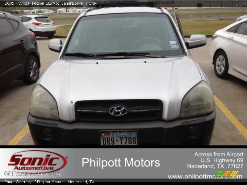 Sahara Silver / Gray 2005 Hyundai Tucson GLS V6