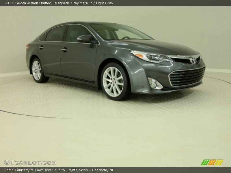 Magnetic Gray Metallic / Light Gray 2013 Toyota Avalon Limited