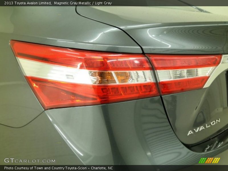 Magnetic Gray Metallic / Light Gray 2013 Toyota Avalon Limited