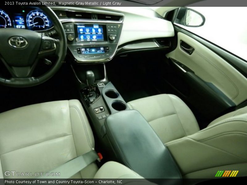 Magnetic Gray Metallic / Light Gray 2013 Toyota Avalon Limited