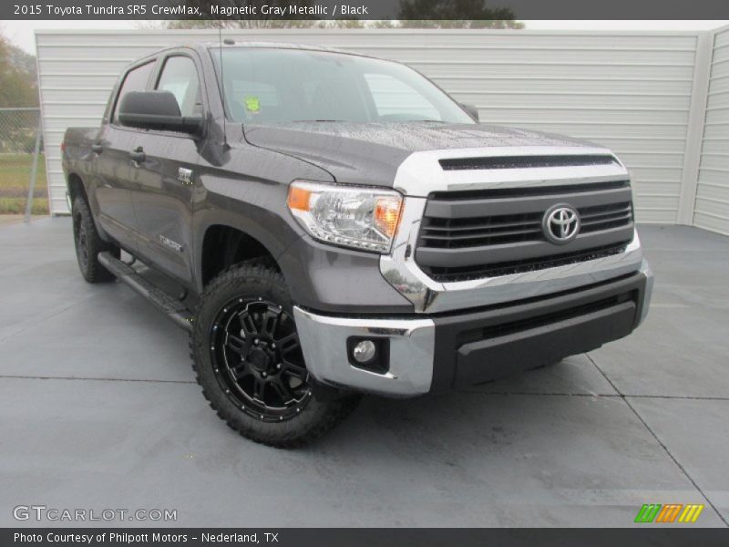 Magnetic Gray Metallic / Black 2015 Toyota Tundra SR5 CrewMax