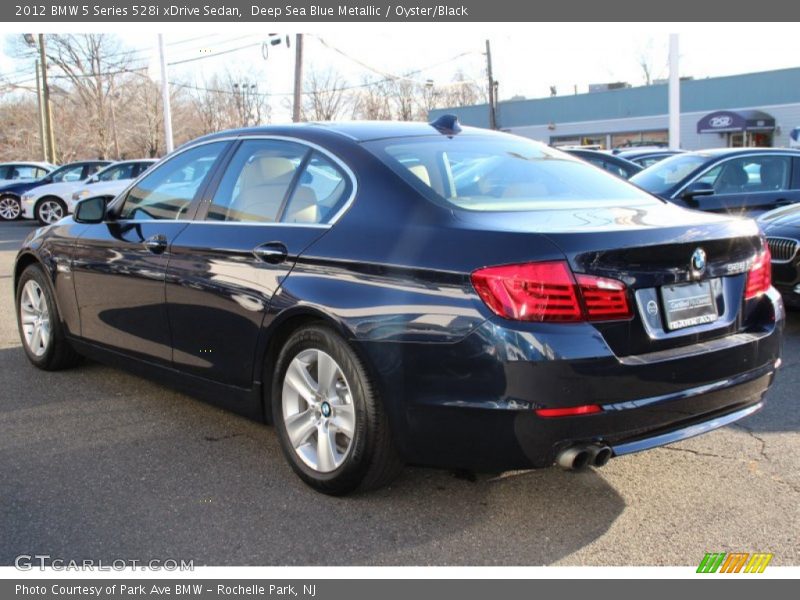 Deep Sea Blue Metallic / Oyster/Black 2012 BMW 5 Series 528i xDrive Sedan