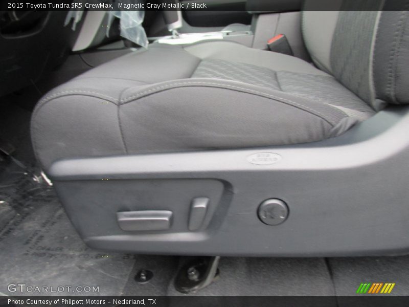 Magnetic Gray Metallic / Black 2015 Toyota Tundra SR5 CrewMax