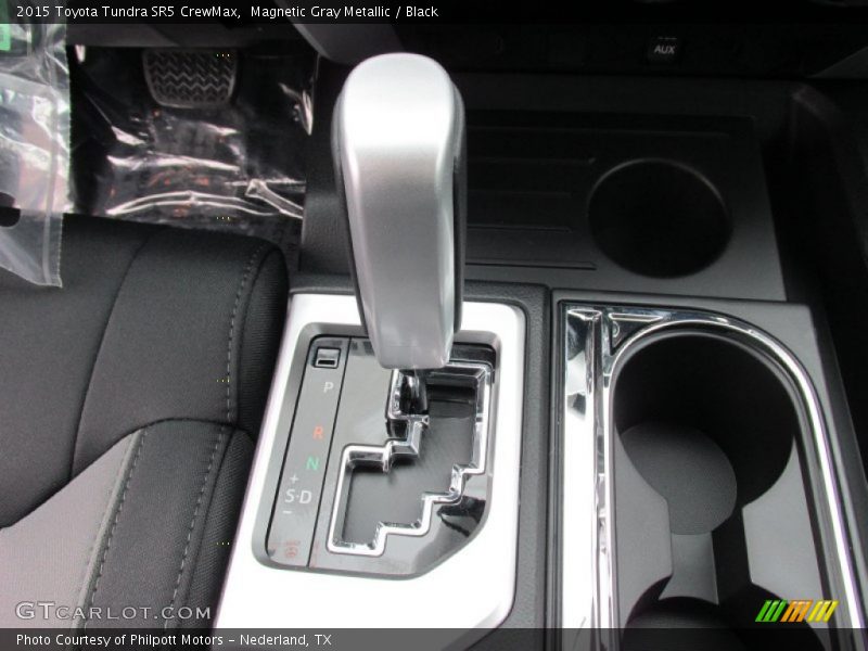 Magnetic Gray Metallic / Black 2015 Toyota Tundra SR5 CrewMax
