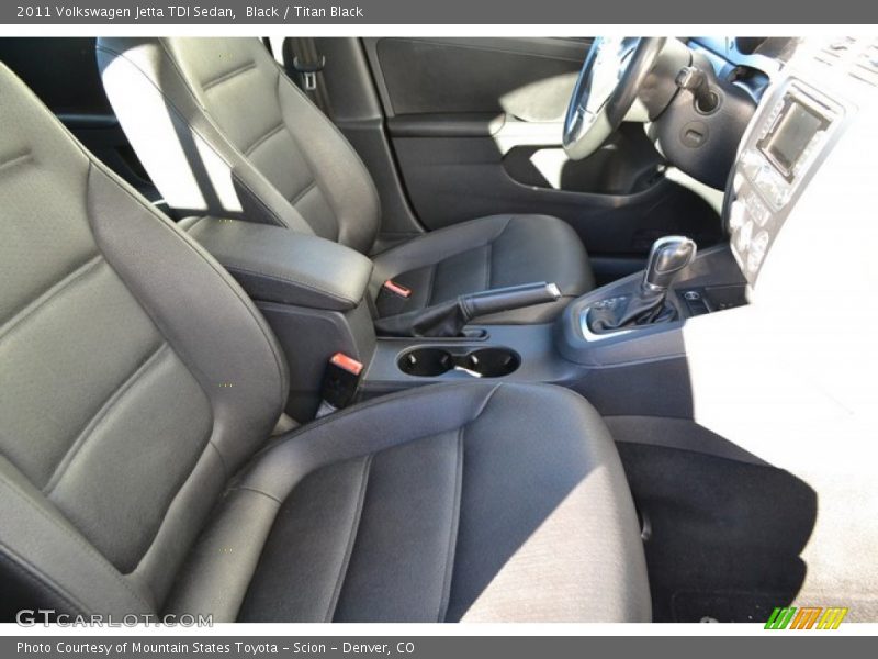 Black / Titan Black 2011 Volkswagen Jetta TDI Sedan