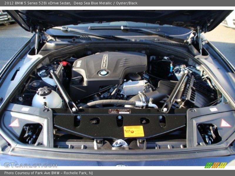 Deep Sea Blue Metallic / Oyster/Black 2012 BMW 5 Series 528i xDrive Sedan